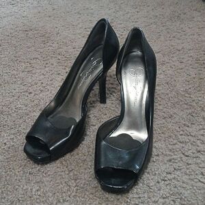 Jessica Simpson black open toe heels  Sz 7  EUC